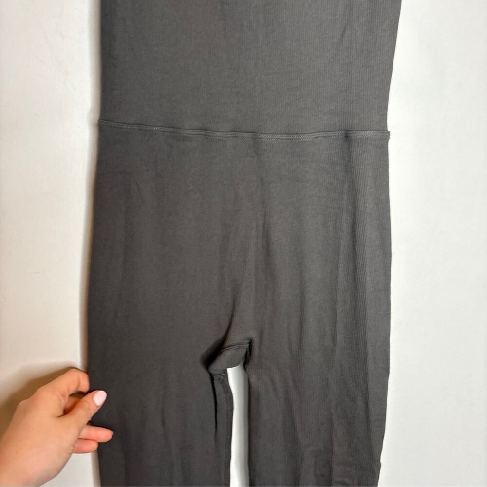 Set Active Ribbed Flare Leg Jumpsuit - Picture 3 of 9
